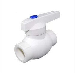 Кран РосТурПласт шаровой Стандарт d-32 белый - фото 87441